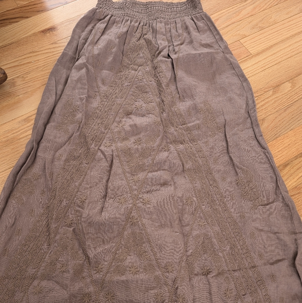 100% Linen Boho Embroidered Maxi Skirt - Taupe Small - Picture 2 of 7